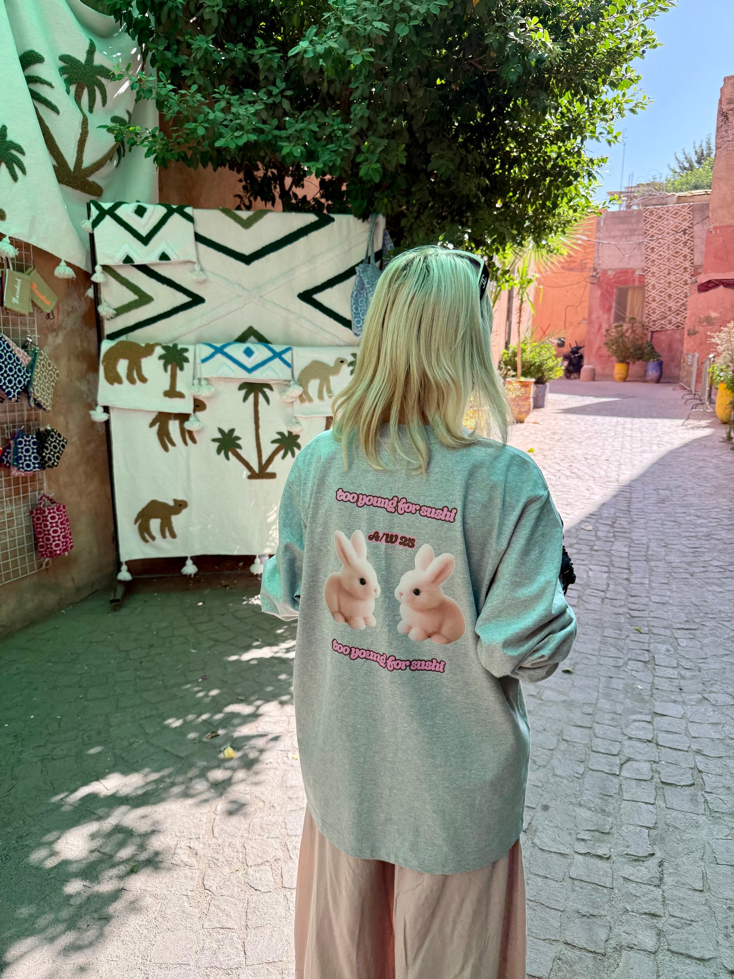 Le Lapin Long Sleeve Tee